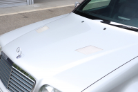 メルセデスベンツ Eクラス E500リミテッド