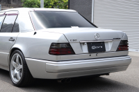 メルセデスベンツ Eクラス E500リミテッド