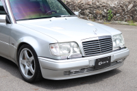 メルセデスベンツ Eクラス E500リミテッド