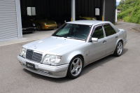 メルセデスベンツ Eクラス E500リミテッド