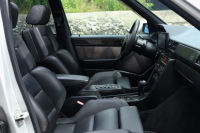 メルセデスベンツ Eクラス E500リミテッド