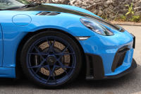 ポルシェ 718 ケイマン GT4RS