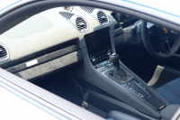 ポルシェ 718 ケイマン GT4RS