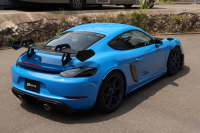 ポルシェ 718 ケイマン GT4RS