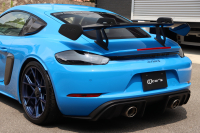 ポルシェ 718 ケイマン GT4RS