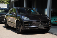 ポルシェ マカン GTS