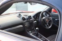 ポルシェ 718 ボクスター 