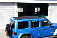 ジープ ラングラー アンリミテッド　サハラ　スカイワンタッチパワートップ4WD