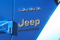 ジープ ラングラー アンリミテッド　サハラ　スカイワンタッチパワートップ4WD