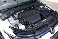 フォルクスワーゲン ゴルフヴァリアント R 4WD