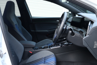 フォルクスワーゲン ゴルフヴァリアント R 4WD