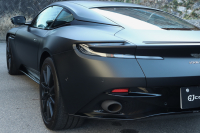 アストンマーティン DB11 V8