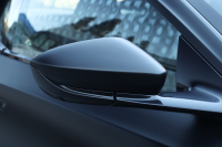 アストンマーティン DB11 V8