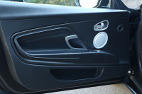 アストンマーティン DB11 V8