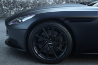 アストンマーティン DB11 V8