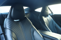 アストンマーティン DB11 V8