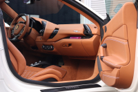 フェラーリ 488スパイダー F1DCT左ハンドル