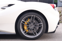 フェラーリ 488スパイダー F1DCT左ハンドル