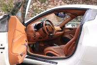 フェラーリ 488スパイダー F1DCT左ハンドル