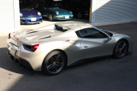 フェラーリ 488スパイダー F1DCT左ハンドル