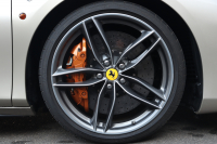 フェラーリ 488スパイダー F1DCT左ハンドル