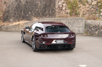 フェラーリ GTC4 ルッソ V12