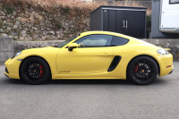 ポルシェ 718 ケイマン GTS4.0