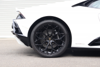 ランボルギーニ ウラカン EVO 4WD