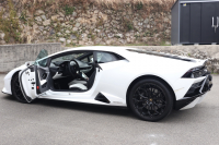 ランボルギーニ ウラカン EVO 4WD