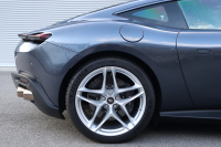 フェラーリ ローマ F1 DCT