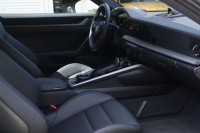 ポルシェ 911(Type992) カレラ