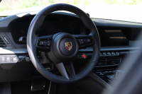 ポルシェ 911(Type992) カレラ