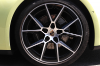 ポルシェ 911(Type992) カレラ