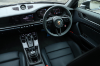 ポルシェ 911(Type992) カレラ4GTSカブリオレ