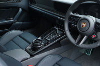 ポルシェ 911(Type992) カレラ4GTSカブリオレ