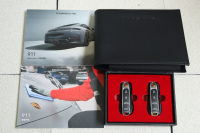 ポルシェ 911(Type992) カレラ4GTSカブリオレ