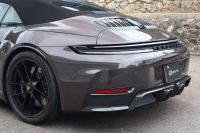 ポルシェ 911(Type992) カレラ4GTSカブリオレ