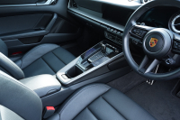 ポルシェ 911(Type992) カレラ　PDK