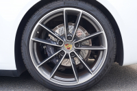 ポルシェ 911(Type992) カレラ　PDK