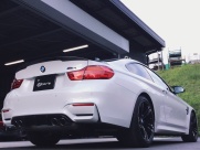 BMW Mシリーズ M4　DCT　ドライブロジック