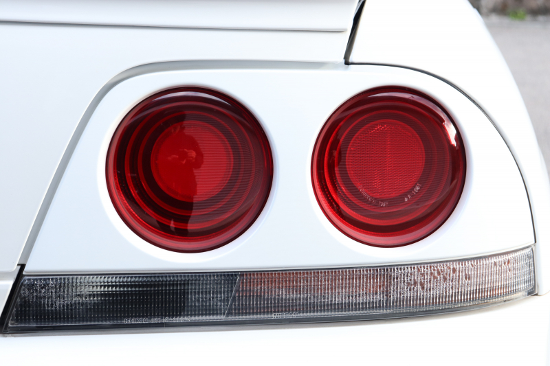 割れやクラックもありません。