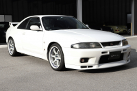 日産 スカイライン GT-R 