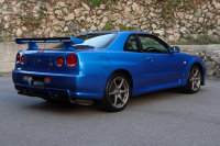 日産 スカイライン GT-R V-spec