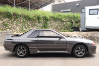 日産 スカイライン GT-R 