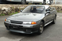 日産 スカイライン GT-R ベースグレード