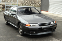 日産 スカイライン GT-R ベースグレード