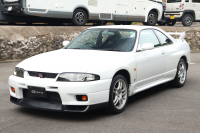 日産 スカイライン GT-R V-spec
