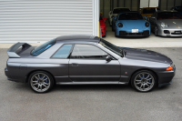 日産 スカイライン GT-R ベースグレード