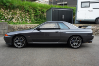 日産 スカイライン GT-R ベースグレード
