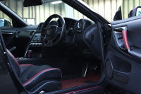 日産 GT-R Black edition